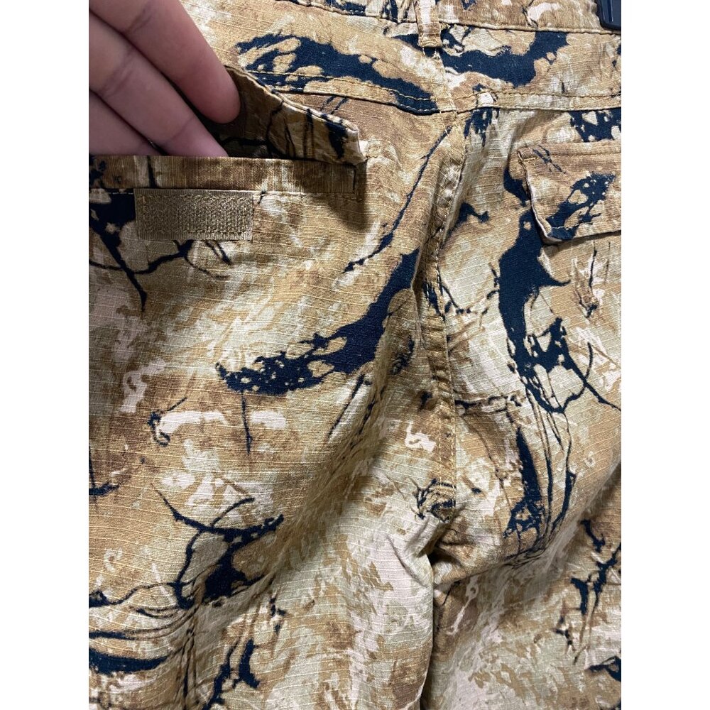Forever 21 Men Brown Cotton Regular Fit Printed Cargo Joggers Size 33 - Picture 10 of 11